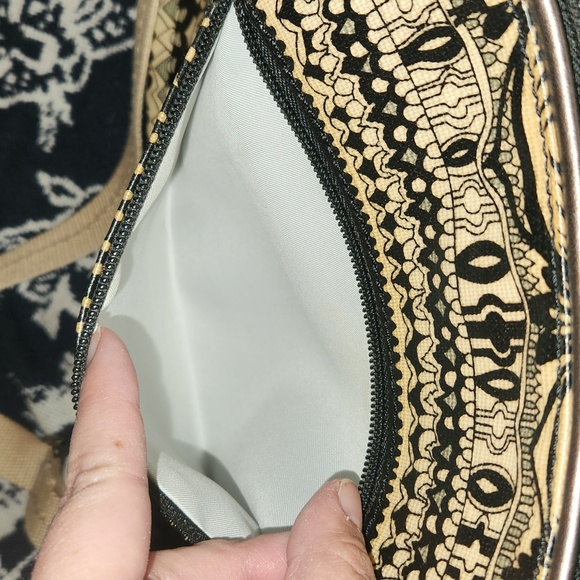 SAKROOTS CROSSBODY - Picture 10 of 14